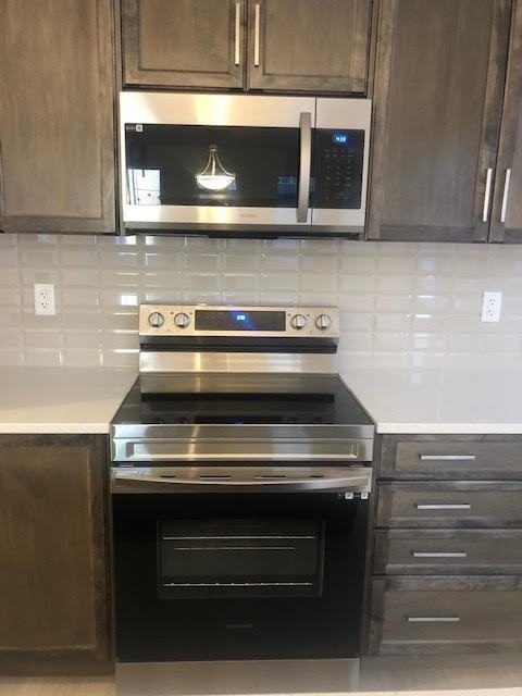 127 Cityspring Manor Ne - Photo 3 of 15