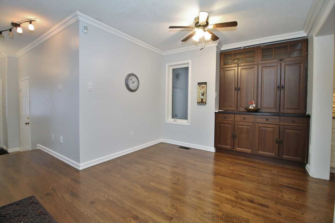 45 Hemlo Cres - Photo 5 of 50