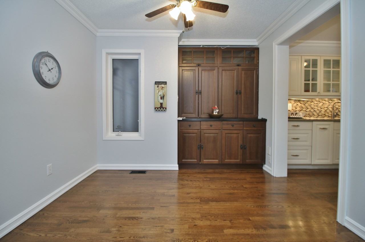 45 Hemlo Cres - Photo 6 of 50