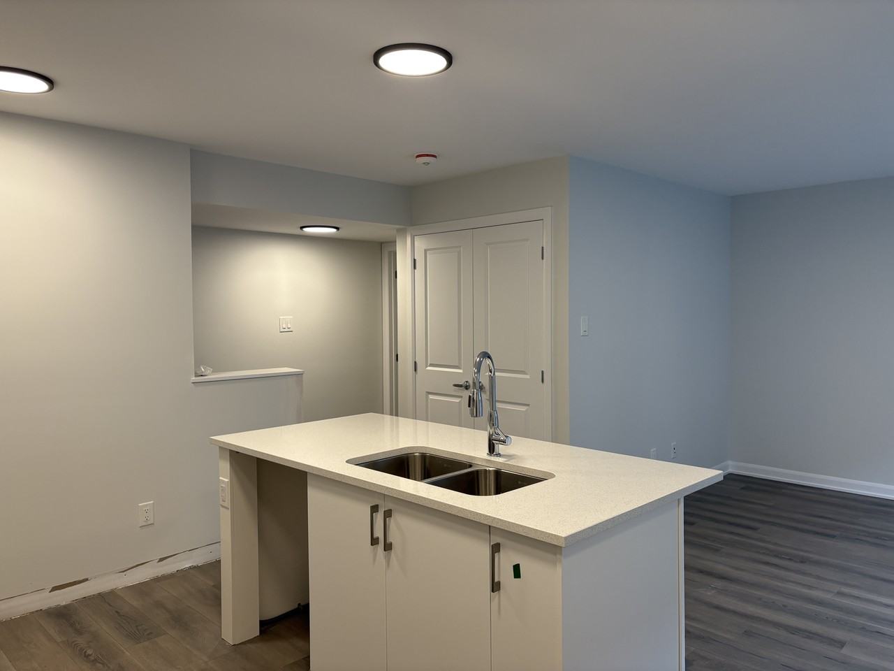 301 Glenroy Gilbert Dr - Photo 3 of 9