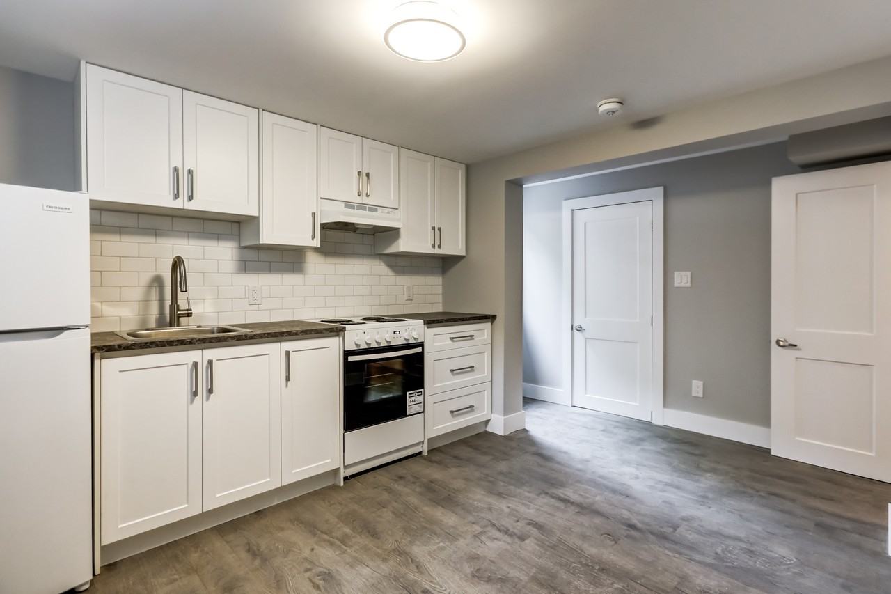 28A Bernick Dr - Photo 6 of 28