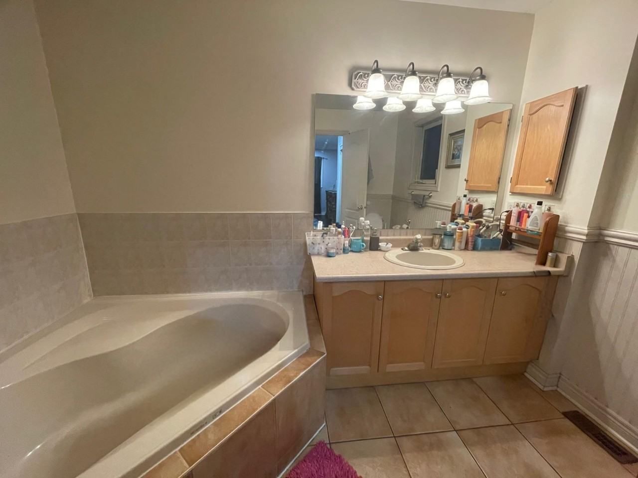 10 Olde Town Rd - Photo 7 of 19