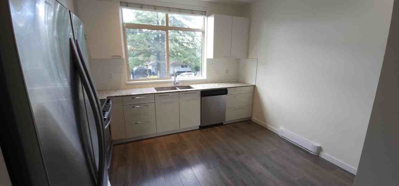 8473 163 St - Photo 2 of 36