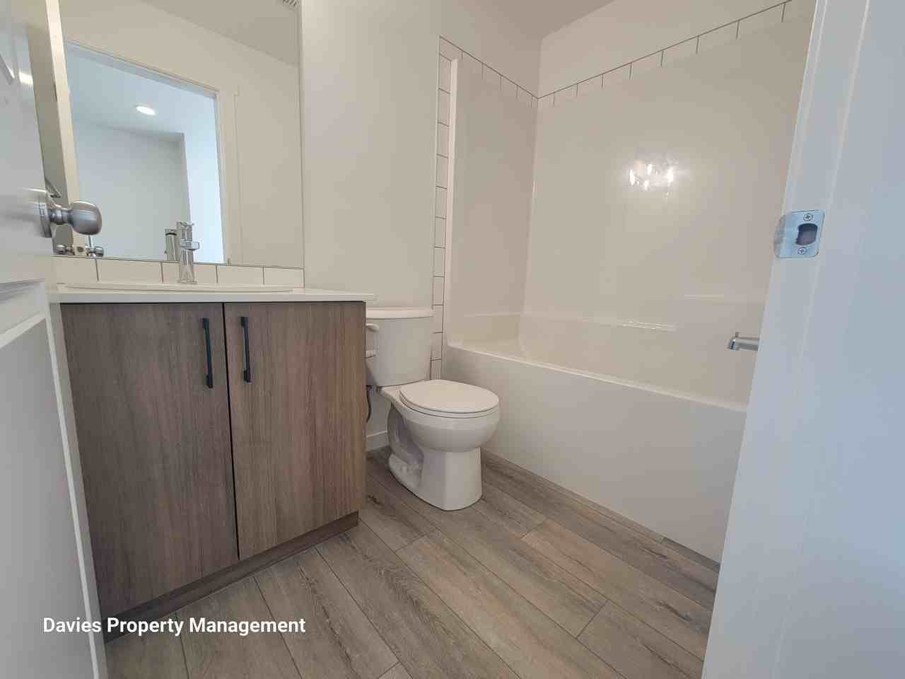 9207 228 St Nw - Photo 6 of 27