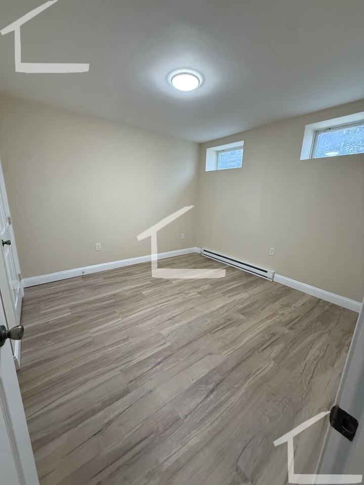 184 Saint Paul St #1 - Photo 5 of 16