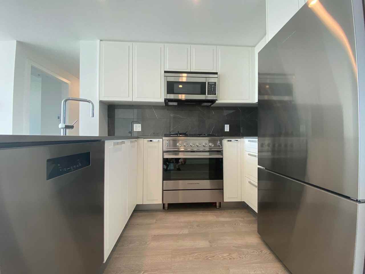 1471 Hunter St #804 - Photo 7 of 50