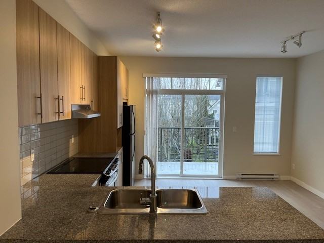 31032 Westridge Pl - Photo 2 of 49