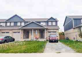 featured image of 19 Manhattan Crt