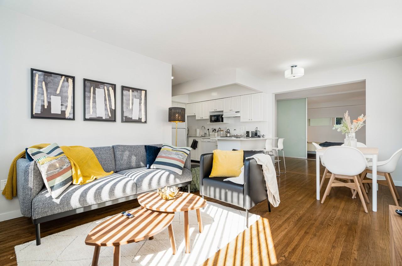 1750 Davie St - Photo 6 of 17