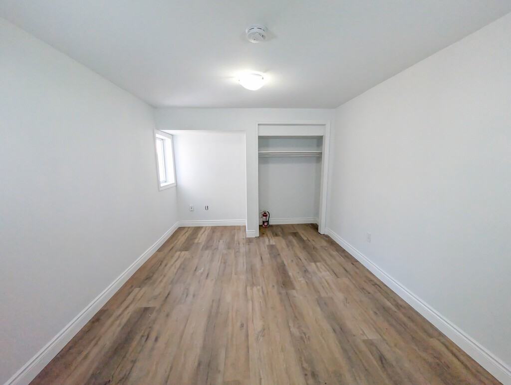 56 Romy Cres - Photo 7 of 34