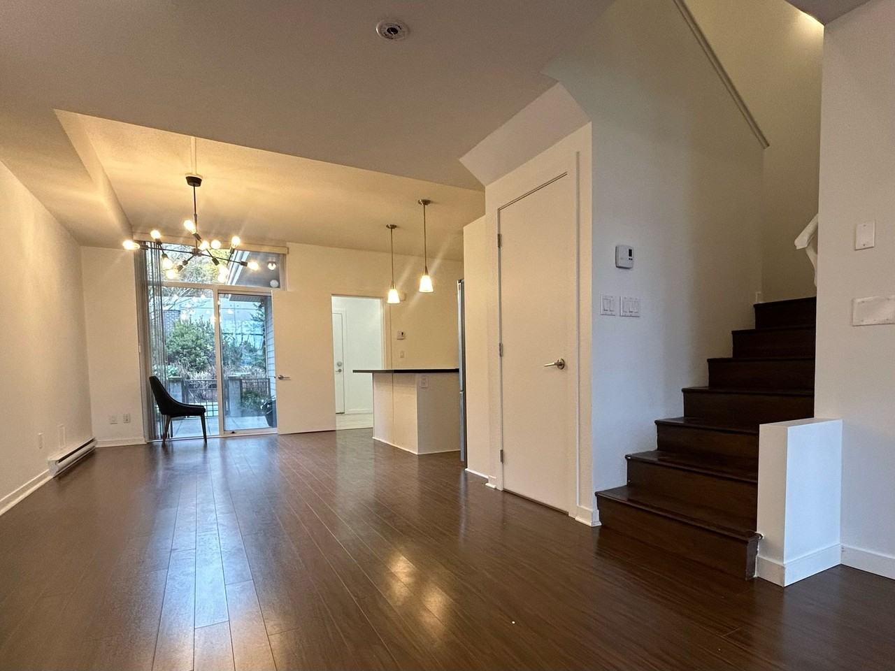 4913 Dawson St - Photo 2 of 42