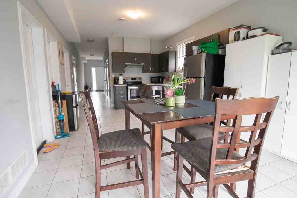 9B Cleveland St - Photo 4 of 32