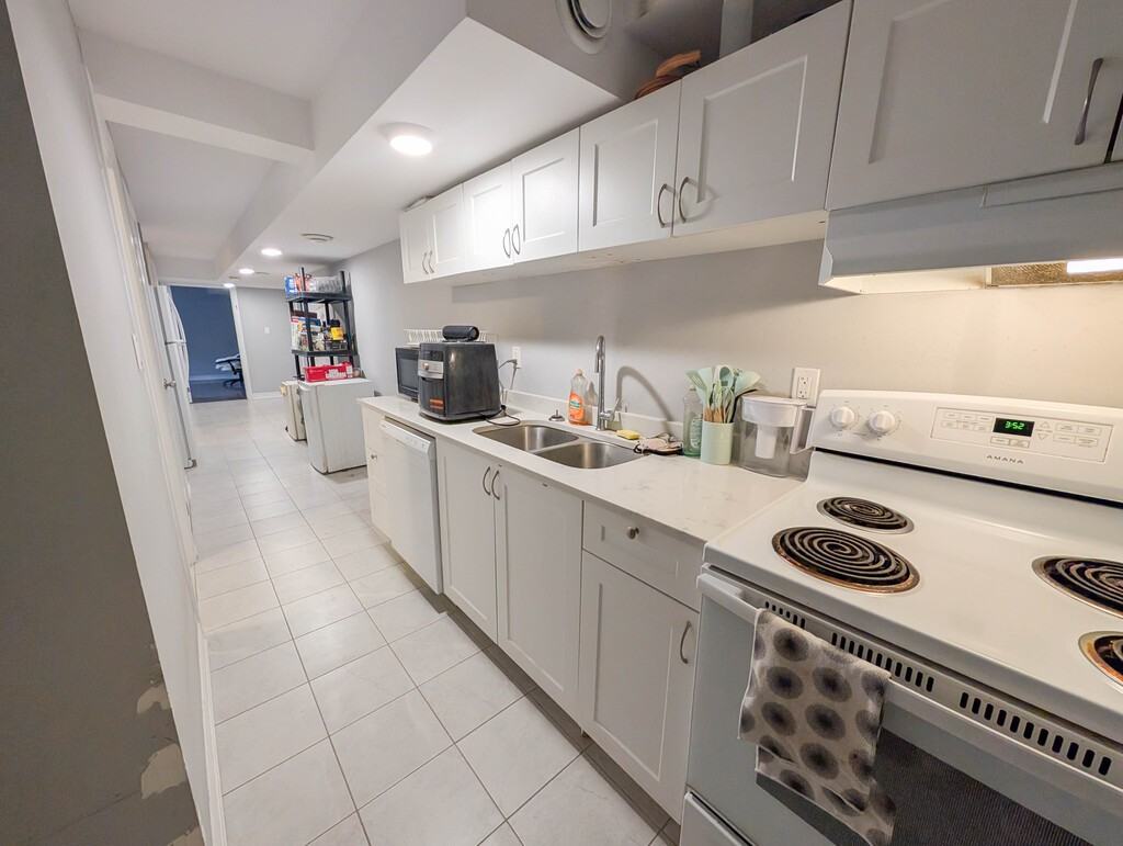 9B Cleveland St - Photo 6 of 32