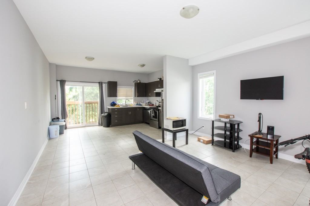 78A Townline Rd W - Photo 2 of 31