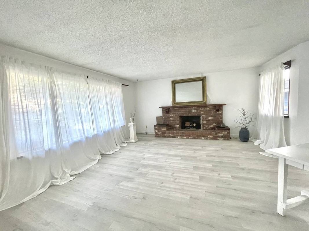 2133 Sperling Ave #TOP - Photo 5 of 32