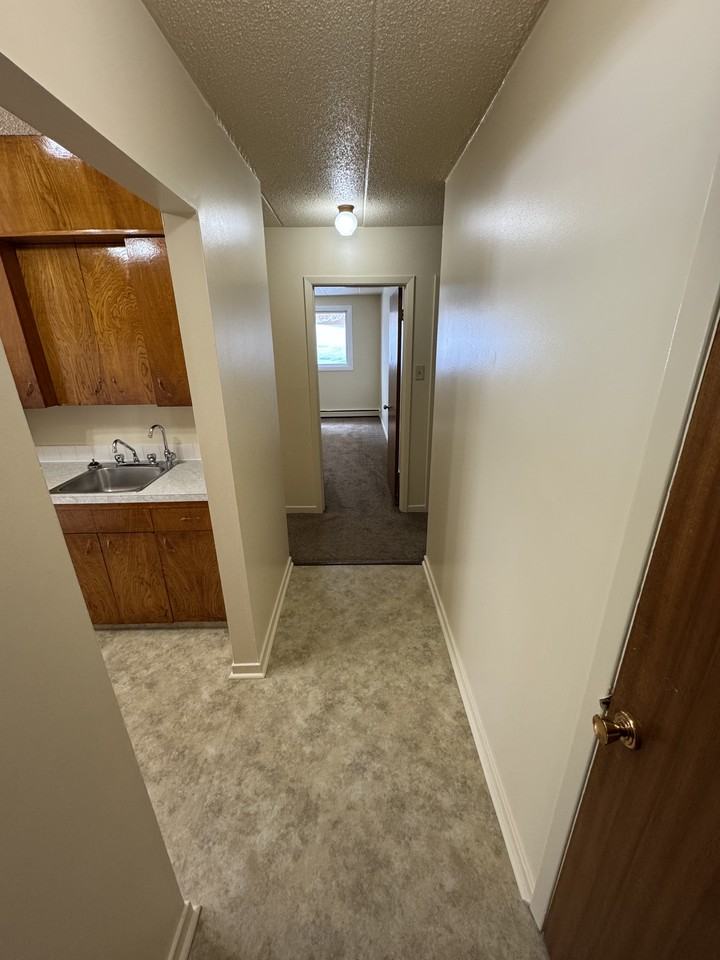 25 Shaw St - Photo 2 of 15