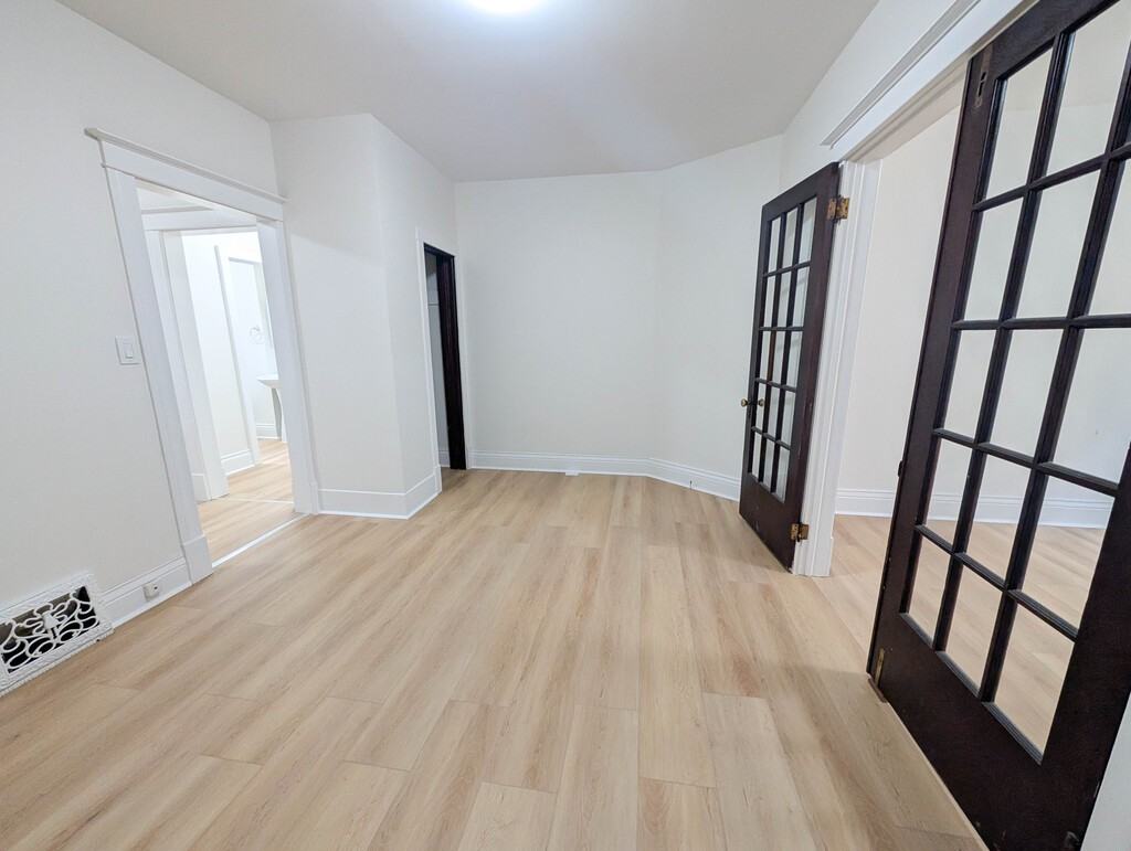 15 Court St - Photo 6 of 26