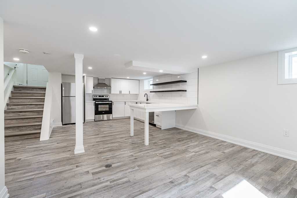 24 Cameron Ave - Photo 7 of 36