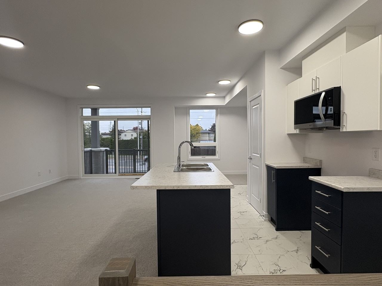 2730 Cedarview Rd - Photo 3 of 17