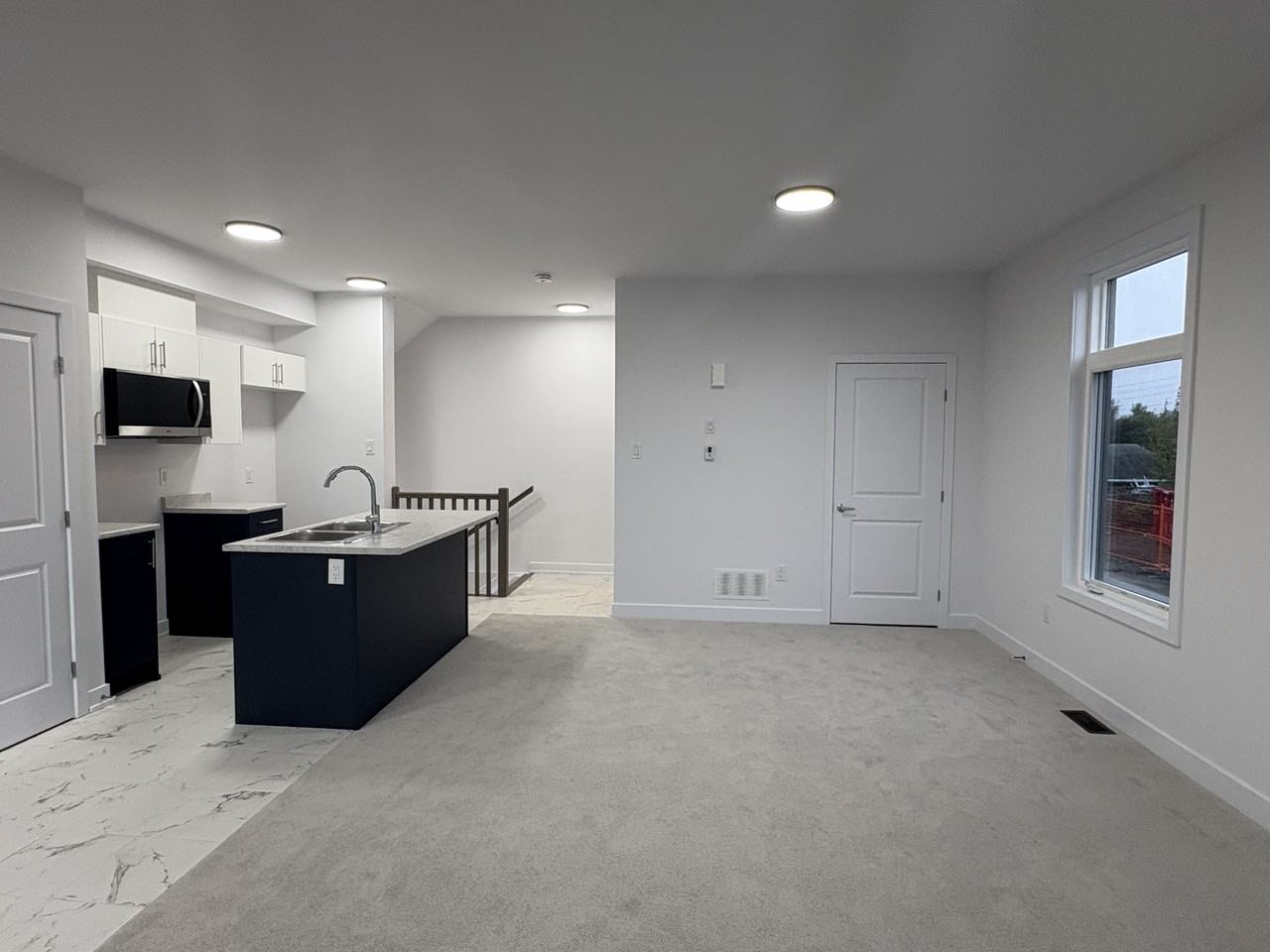 2730 Cedarview Rd - Photo 6 of 17