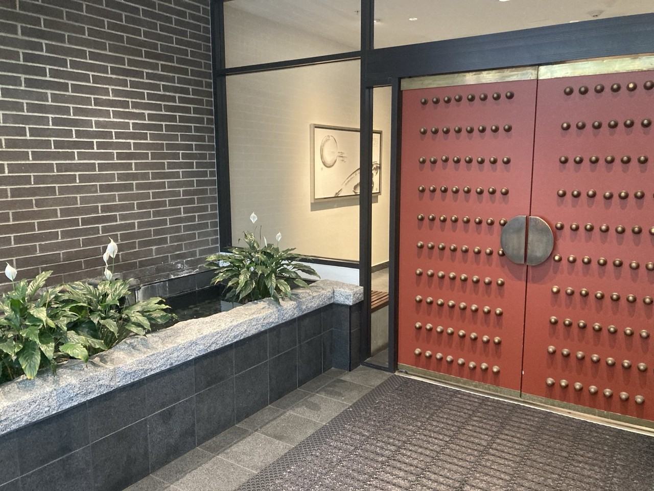 188 Keefer St - Photo 3 of 36