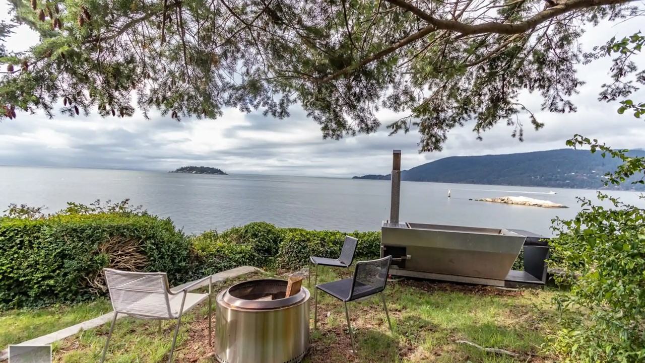 6161 St. Georges Cres - Photo 2 of 50