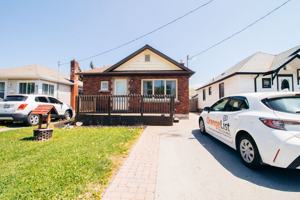 featured image of 161 Pelham Rd