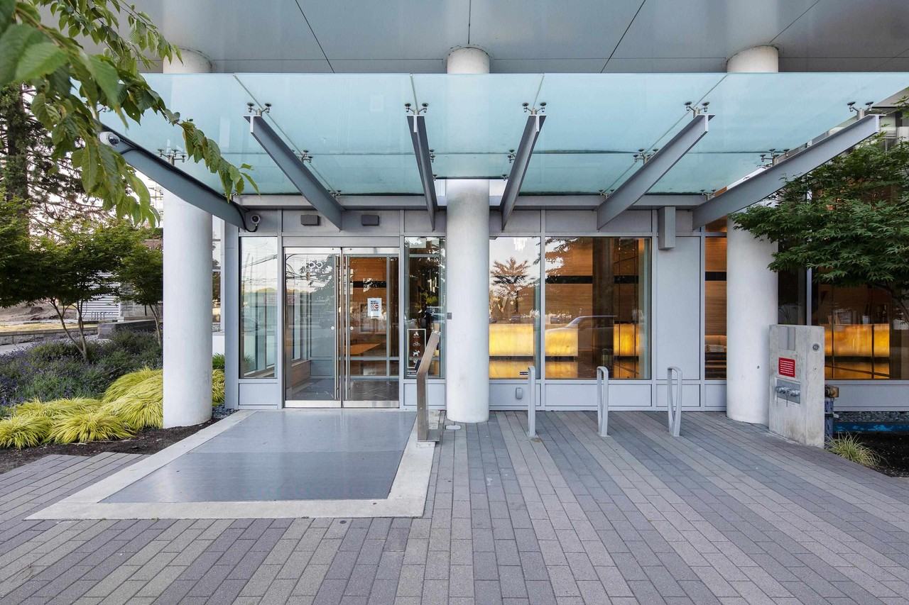 455 Southwest Marine Dr #709 - Photo 3 of 50