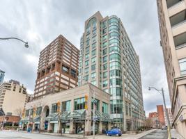 featured image of 942 Yonge St
