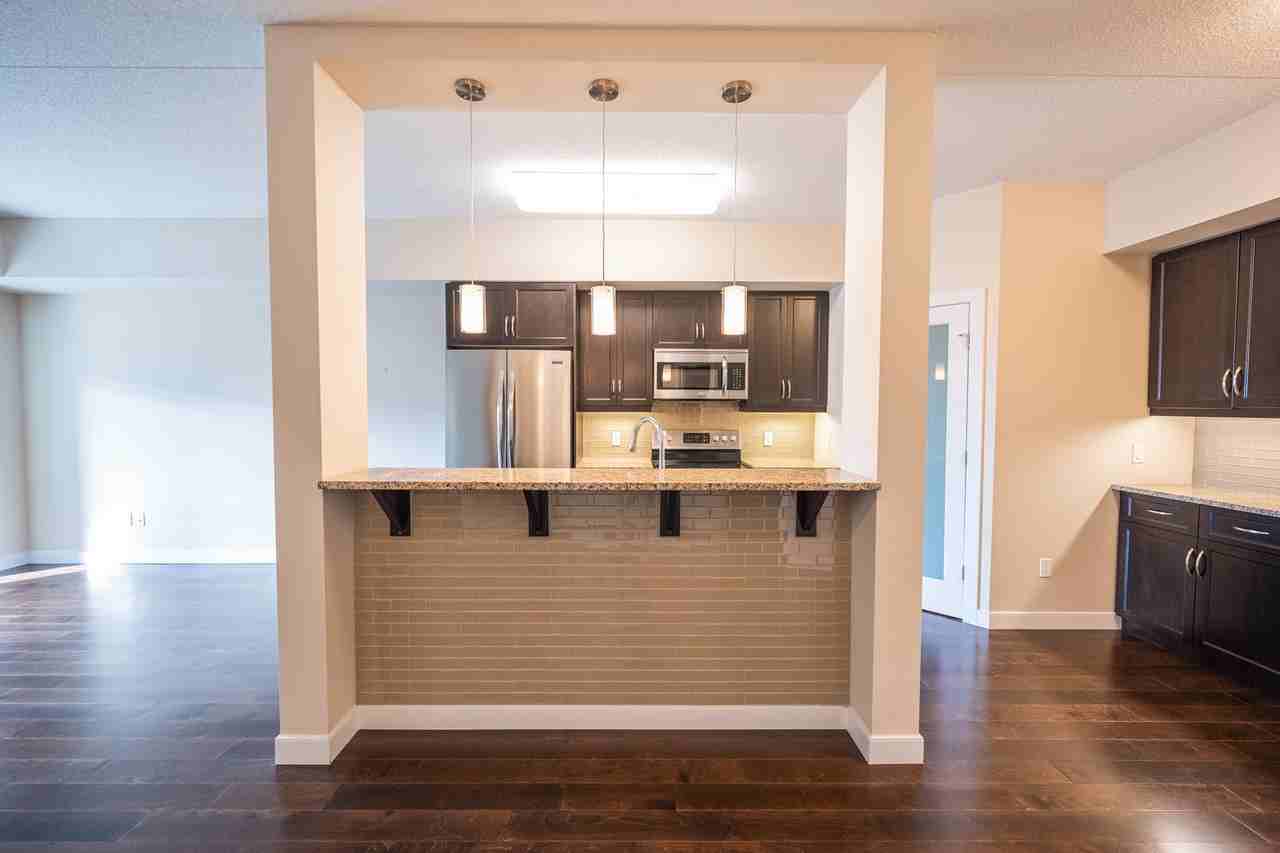 775 Oxbow Of Tuxedo Point - Photo 3 of 25