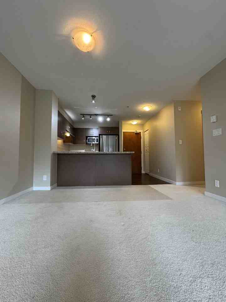 3105 Lincoln Ave - Photo 4 of 18