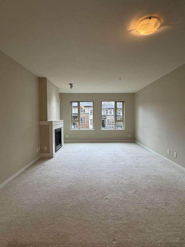 3105 Lincoln Ave - Photo 6 of 18