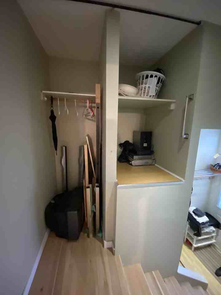 142 42nd Ave E - Photo 4 of 36