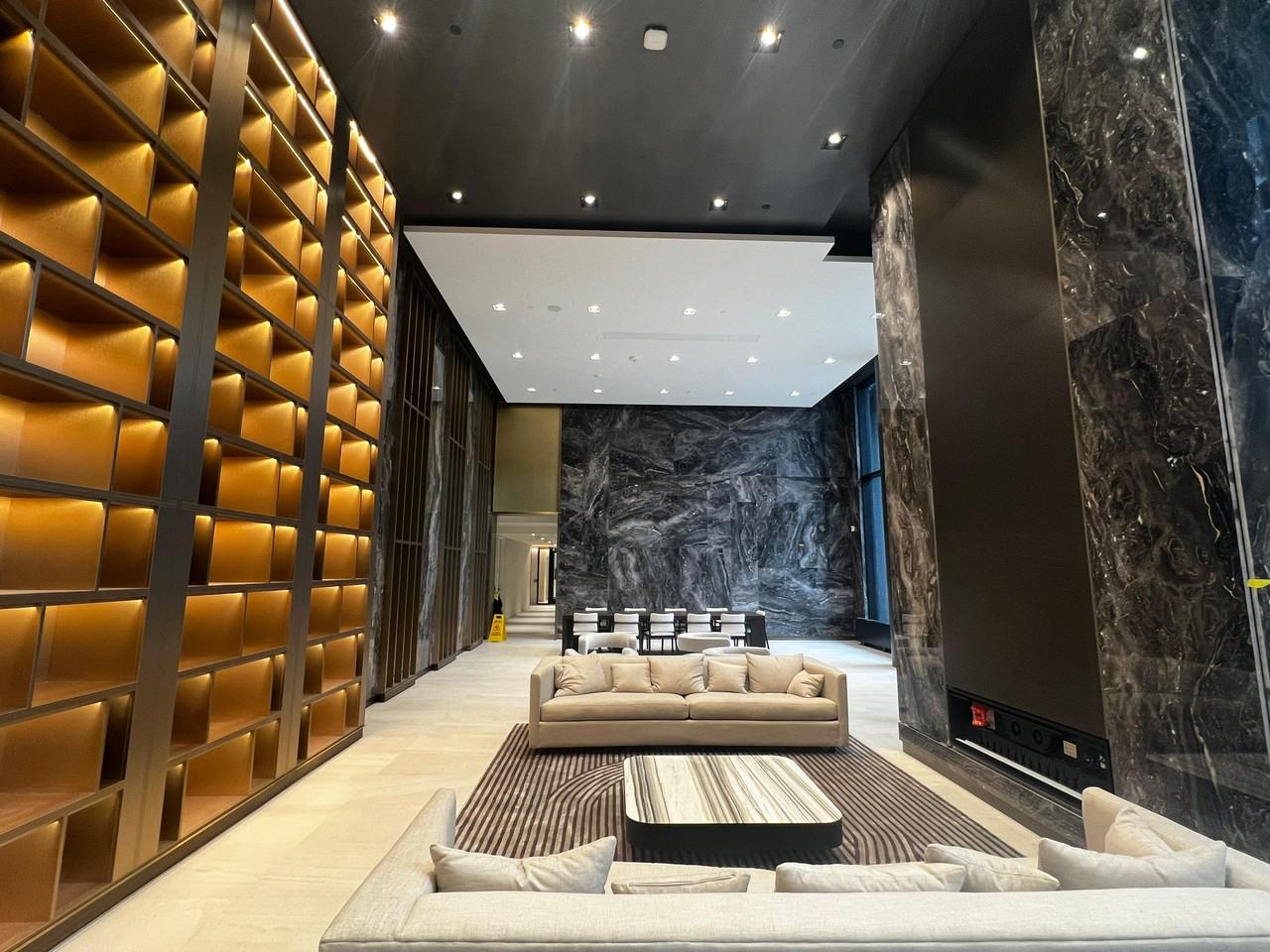 117 Broadway Ave - Photo 2 of 12