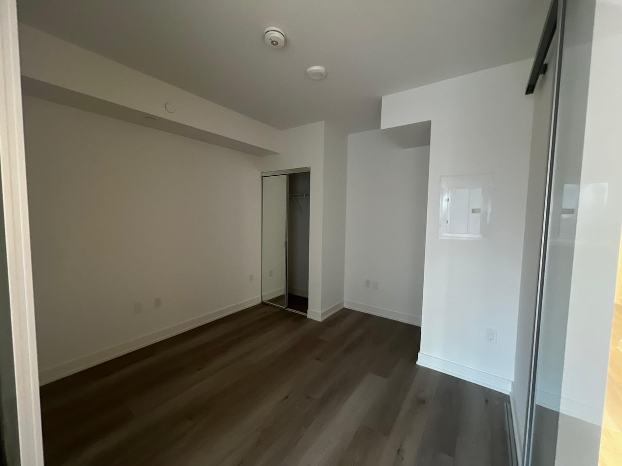 117 Broadway Ave - Photo 6 of 12