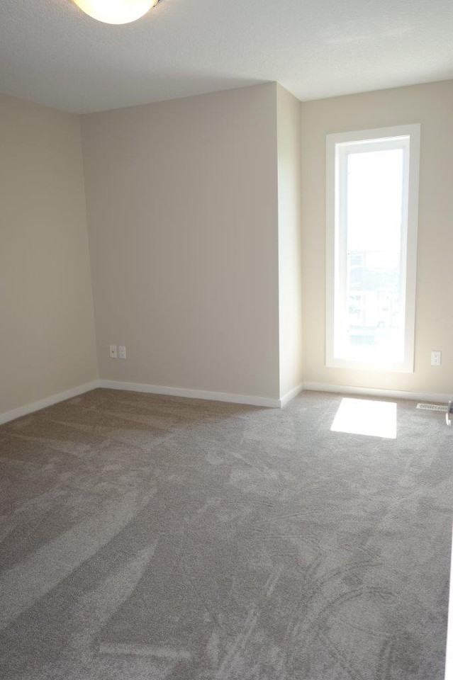 2908 151 Ave Nw - Photo 4 of 9