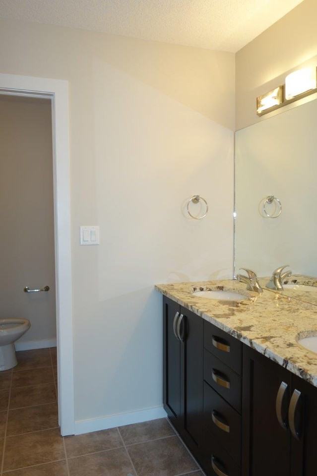 2908 151 Ave Nw - Photo 6 of 9