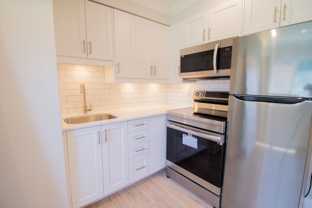 81 Empire St - Photo 1 of 1