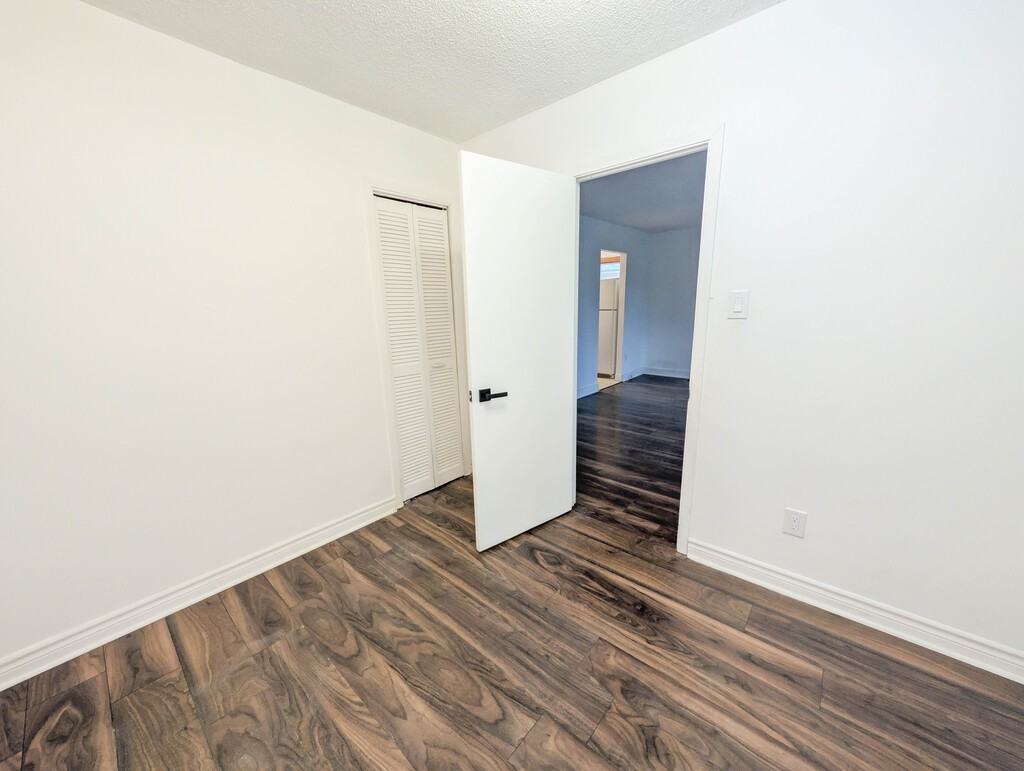 13 Doncaster Blvd - Photo 6 of 40