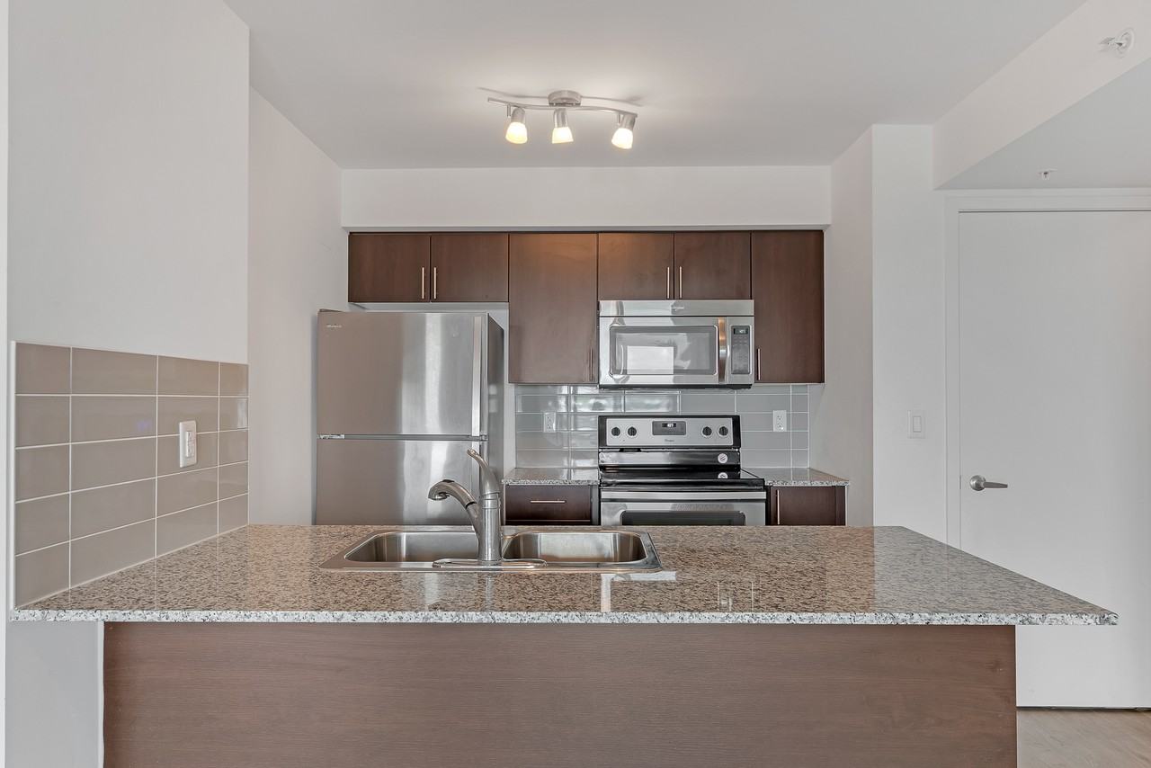 1410 Dupont St #1910 - Photo 5 of 17