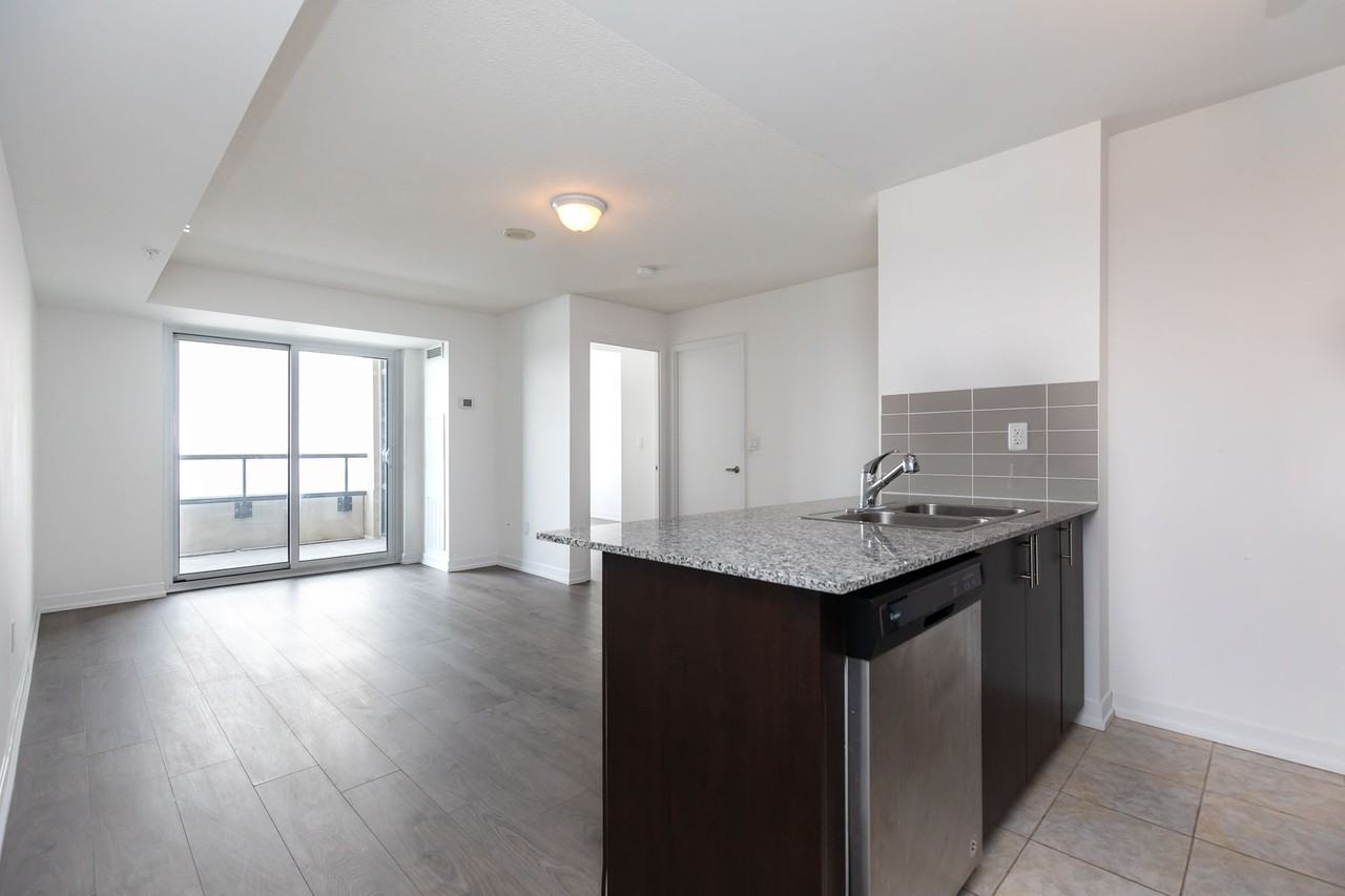 1410 Dupont St #1804 - Photo 5 of 11