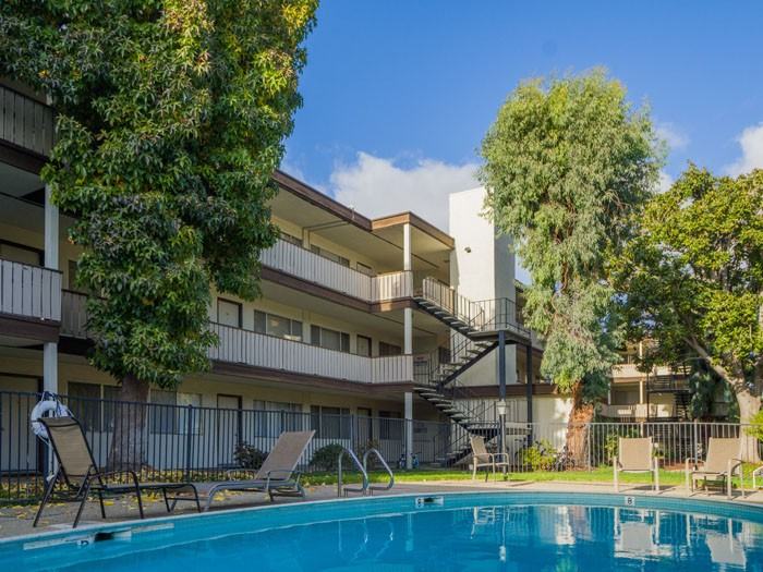 2700 Del Medio Ct #227 - Photo 2 of 8