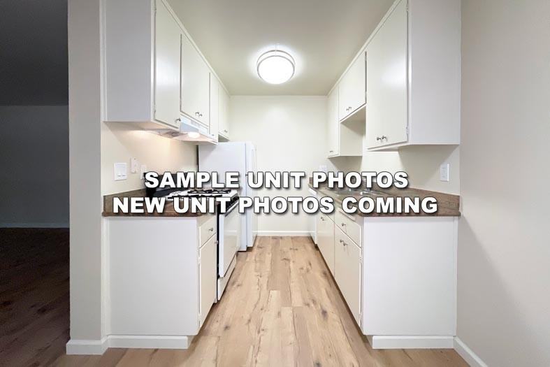 2700 Del Medio Ct #211 - Photo 4 of 15