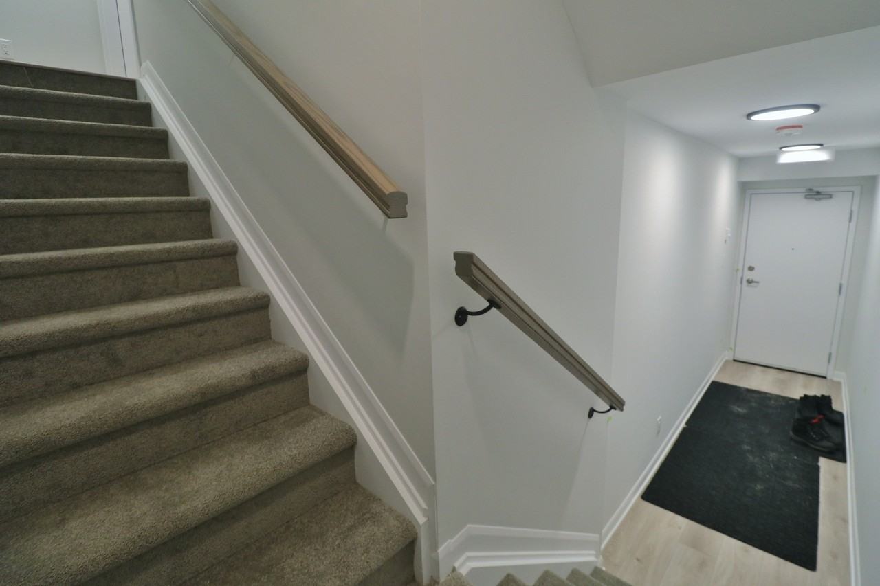 299 Glenroy Gilbert Dr - Photo 2 of 50