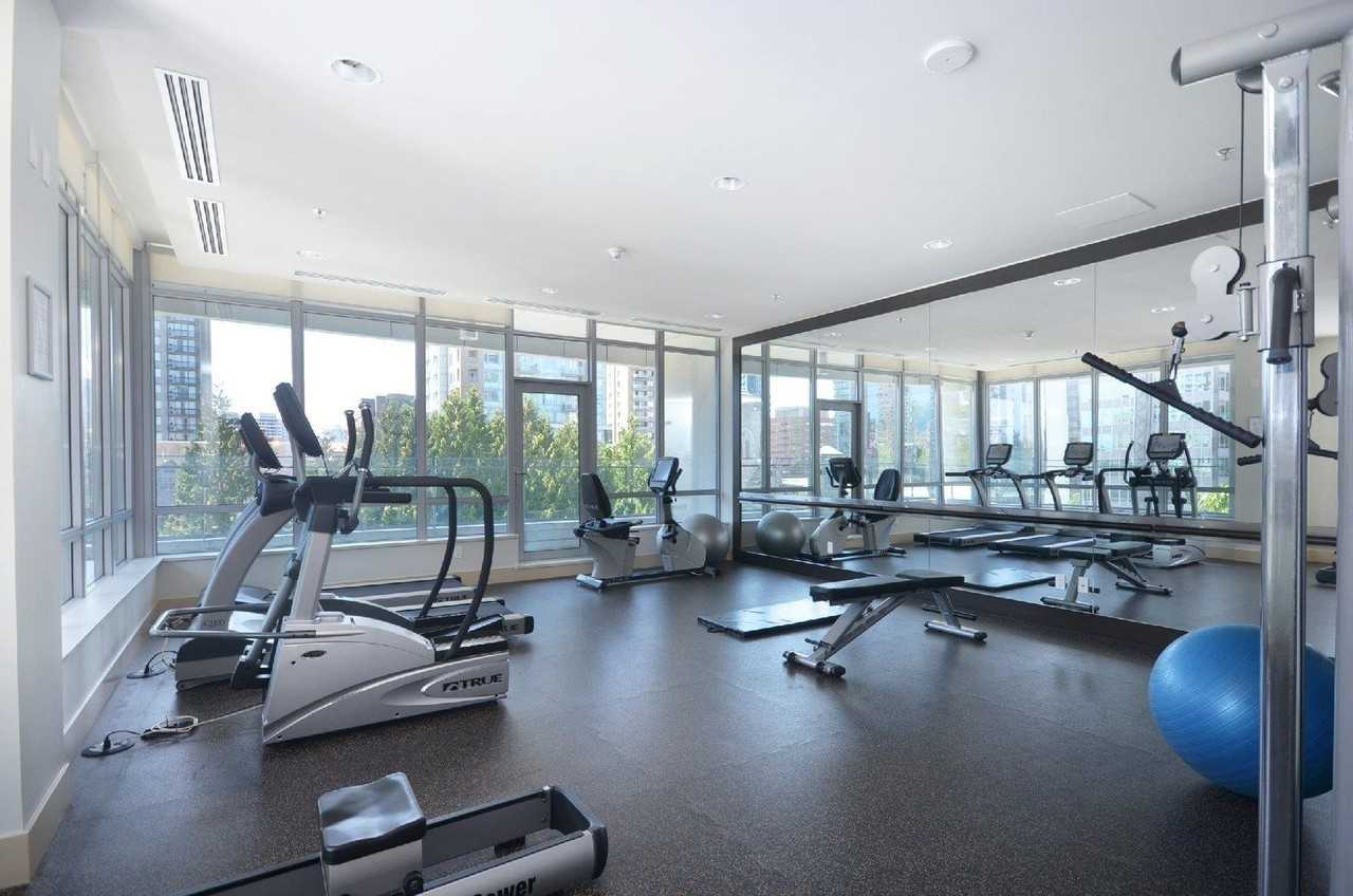 1028 Patina - Photo 7 of 18