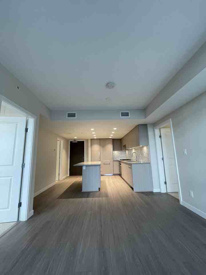 1180 Westwood St - Photo 4 of 31