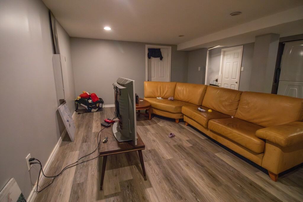 6 Broadview Ave - Photo 4 of 28