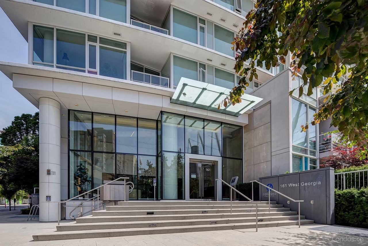 161 Georgia St W #818 - Photo 2 of 50