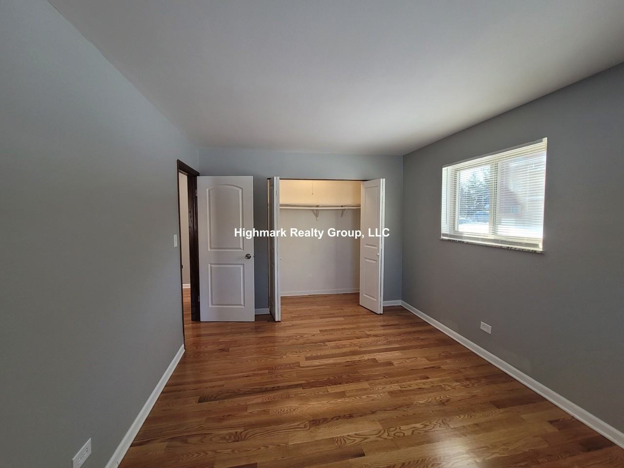 1653 Oakwood Ave #1OA - Photo 7 of 9