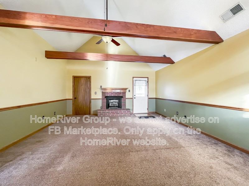 262 Jaimes Ln - Photo 3 of 21